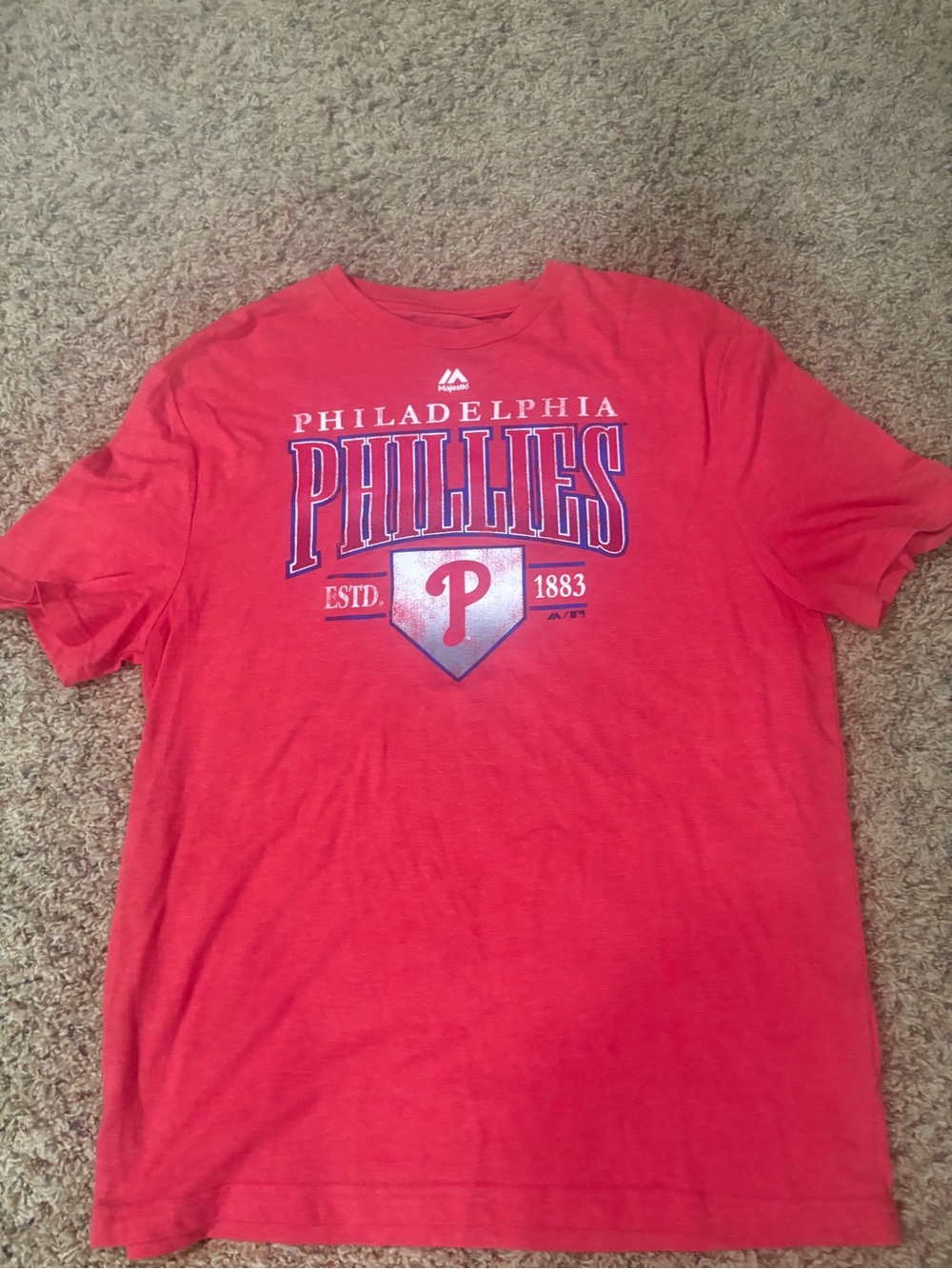 Majestic Red Philadelphia Phillies Graphic Short Sleeve Tee